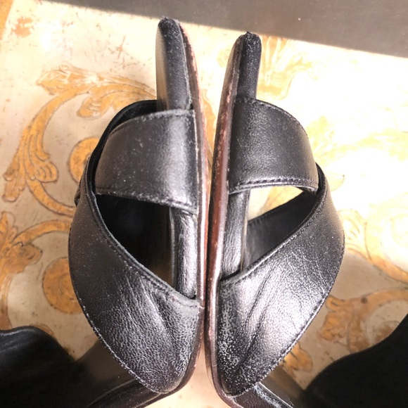 SOLD🎉9B-COLE HAAN BLACK LEATHER 4” HEEL SANDALS - Picture 7 of 8